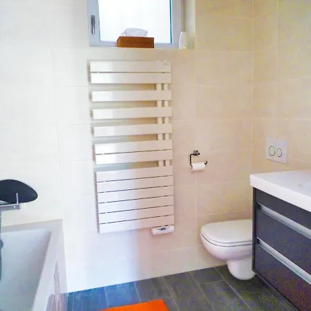 Beautiful And Spacious With A Lovely Garden Cannes